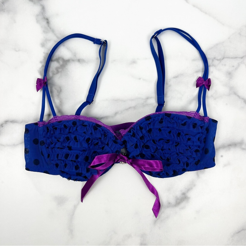 EUC Sexy Little Things Demi Bra with Front Clasp. Size 34B.